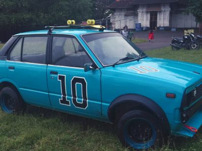 luxury vintage premium car for rent in kochi